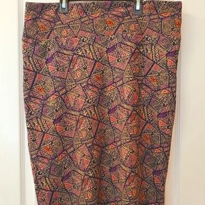 Beautiful Lularoe Cassie